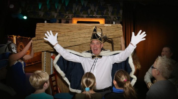 Erik Besselink als Prins Erik de Tweede de nieuwe Prins Carnaval van De Blauwe Snep Drempt