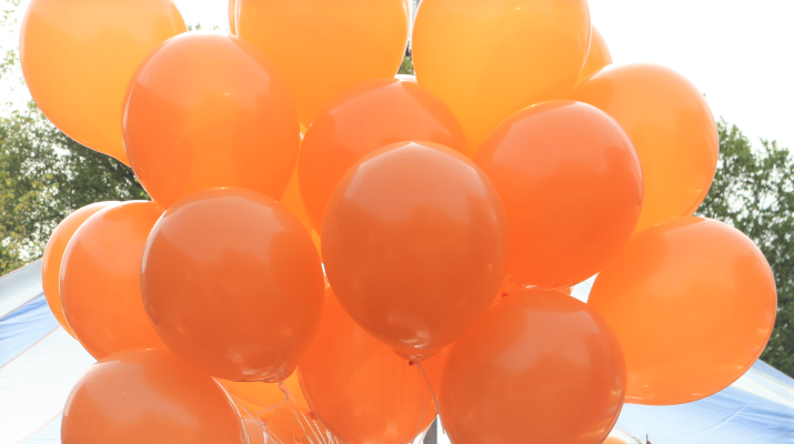 oranje ballonnen