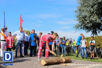 Start kermisoptocht 2019 door de bielemannen