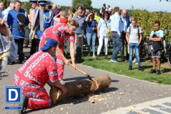 Start kermisoptocht 2019 door de bielemannen