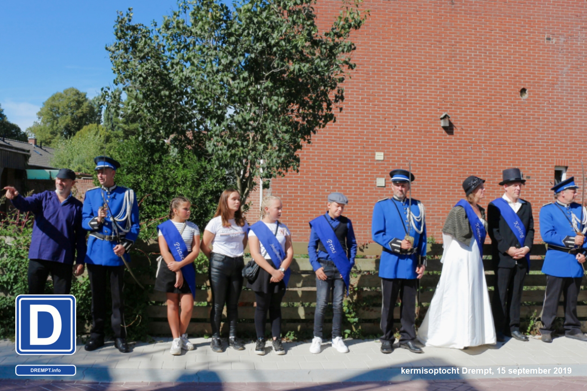 bekijk meer foto's van de optocht