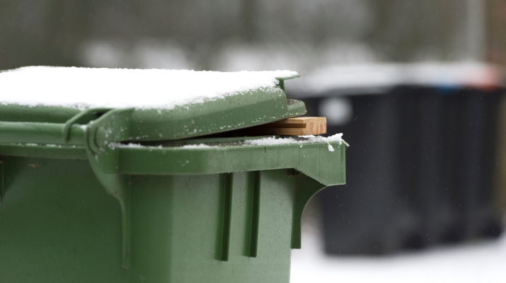 gft container in sneeuw